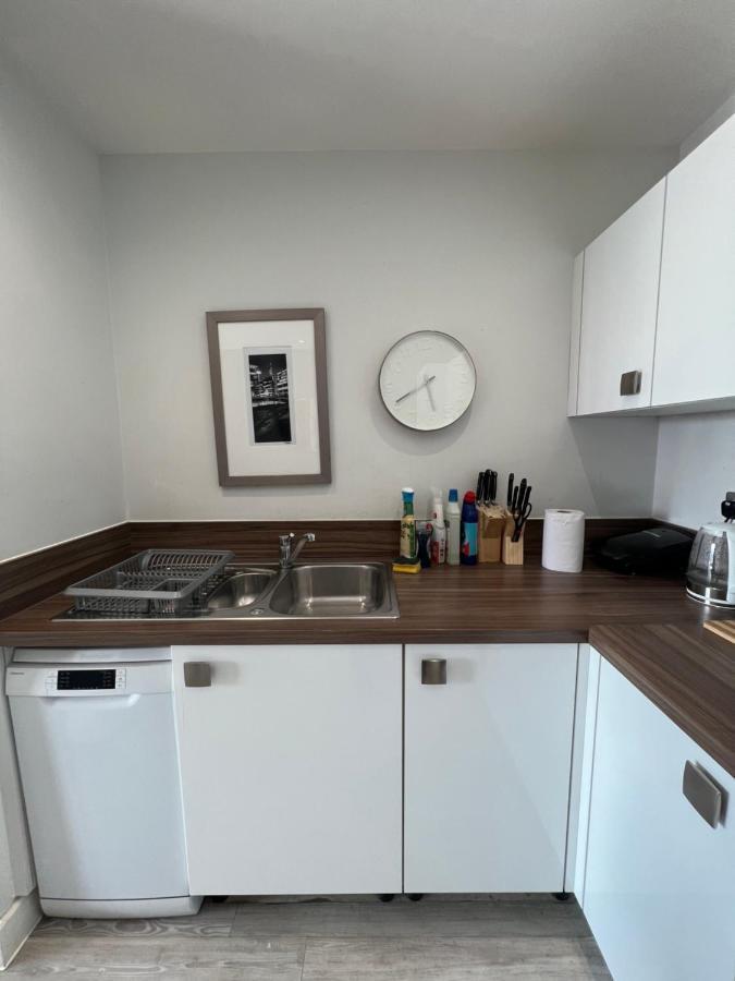 Ferienwohnung Cityscape Serenity: 10Th Floor Oasis Near City Airport, Excel & 02 London Exterior foto
